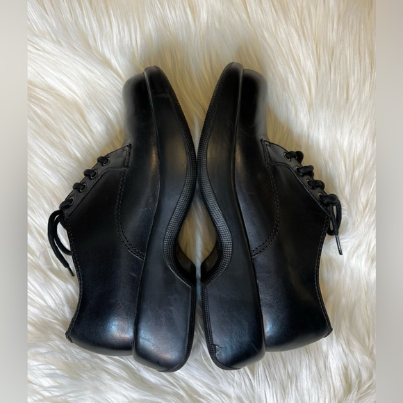 Dansko Black Platform Chunky Oxford Shoe School Shoes Y2K look Size 5.5 - Picture 3 of 9